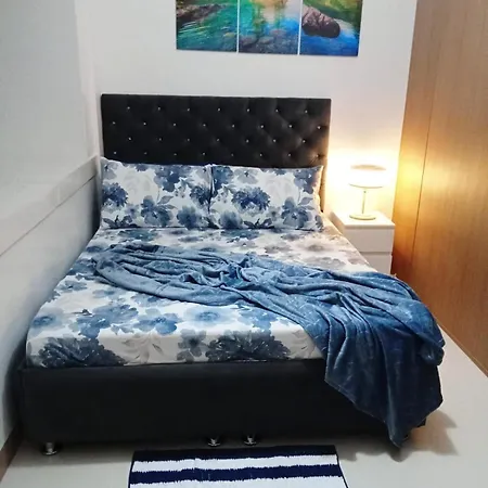 El Aris Lushly Inn